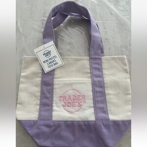 Trader Joe’s Pastel Purple/Lilac Mini Canvas Tote Bag! NWT Perfect for Easter!